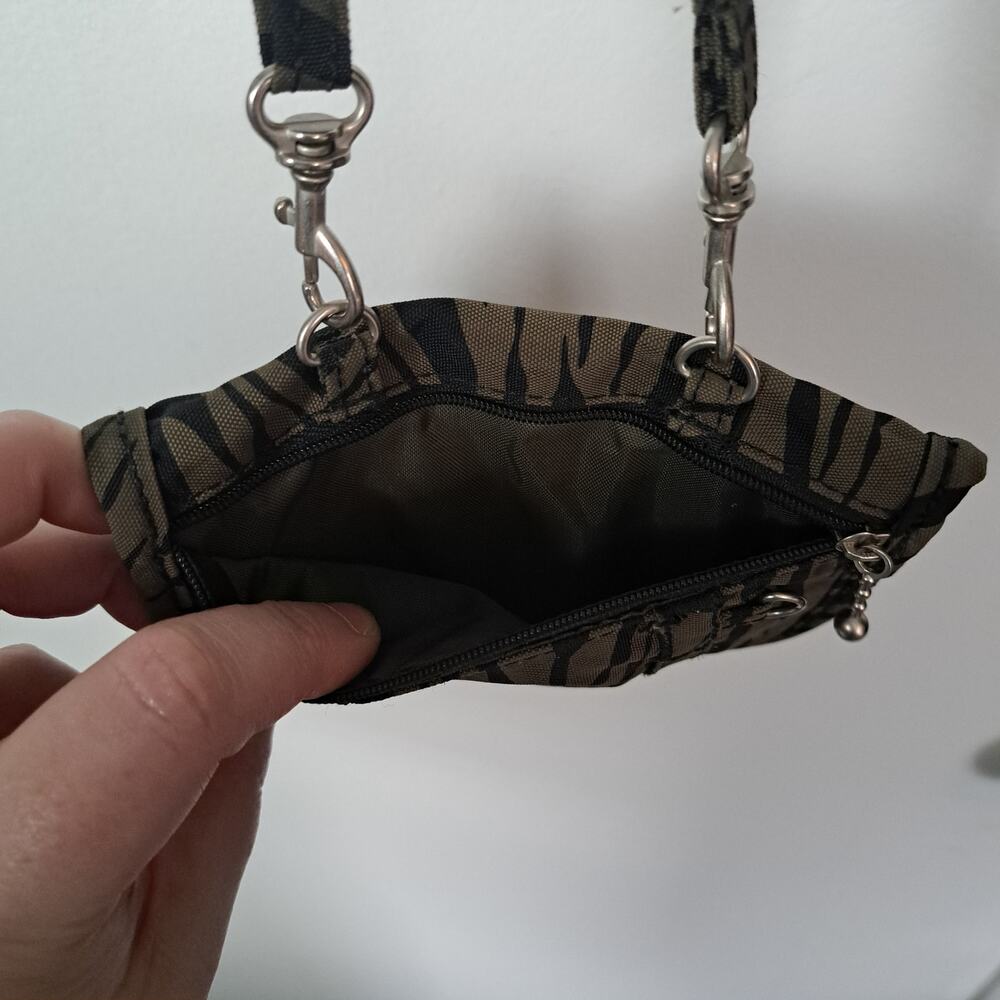 Baggallini Crossbody Teenee Phone Bagg
Green and Black Zebra Print - Picture 6 of 9